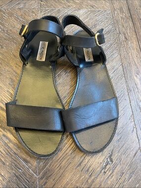 Steve Madden Black Leather Ankle Strap Sandals